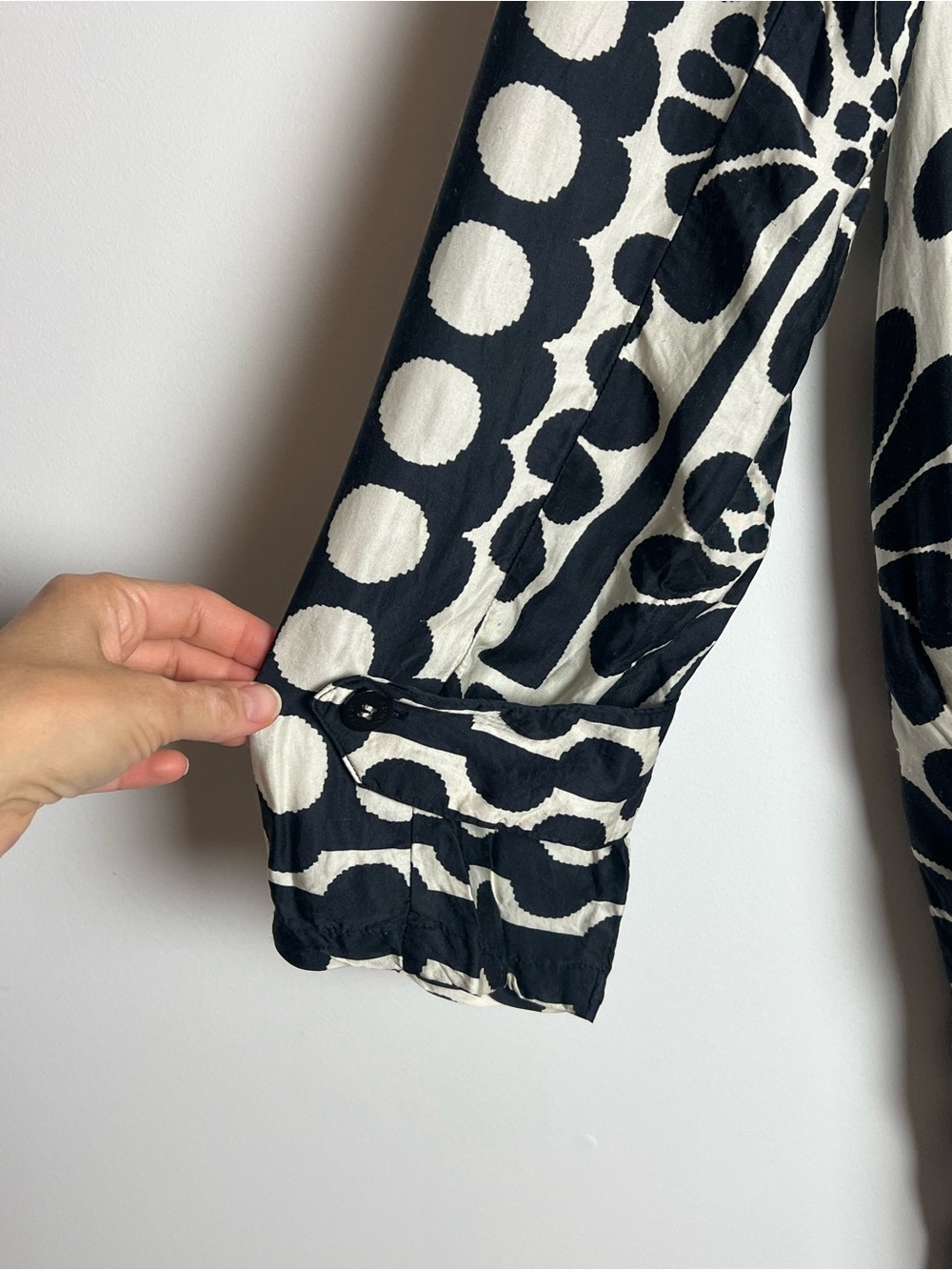 FARM Rio Black and White Palermo Dress - Picture 9 of 16